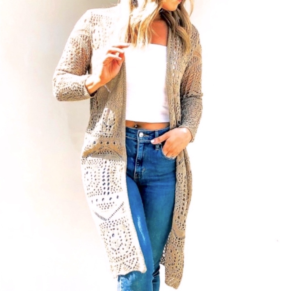 Beige Crochet Long Duster, Spring/Fall Transitional Piece. Near New, SizeM